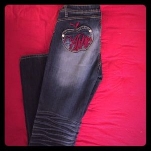 Apple bottom jeans