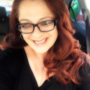 Meet your Posher, Gina