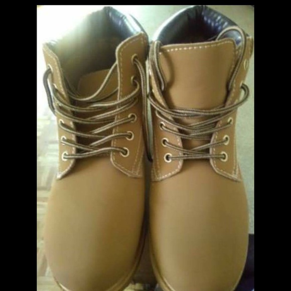 Woman's work boots