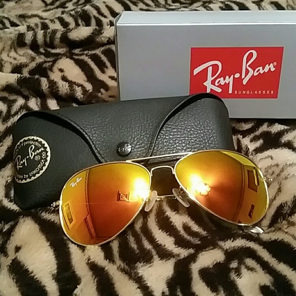 DO NOT BUY!! For @beccavarga Ray-Ban Sunglasses