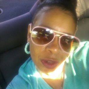 Meet your Posher, Ericka