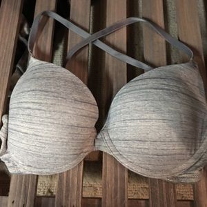 VICTORIAS SECRET PINK grey t shirt  bra