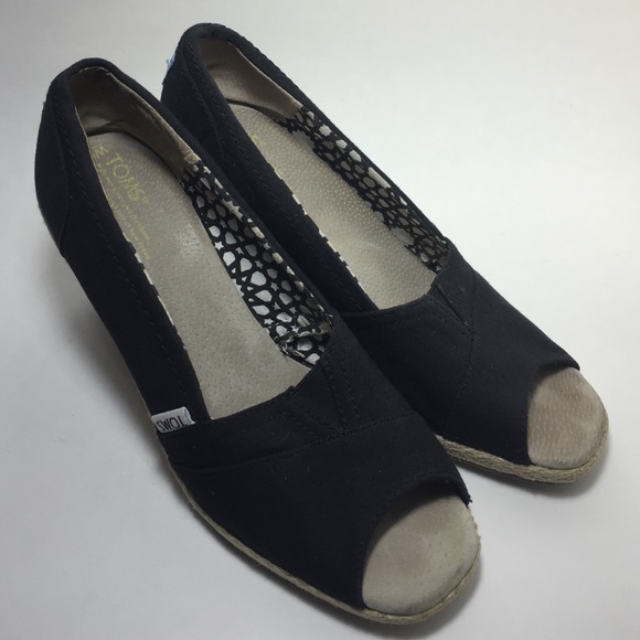 Toms wedge sandals