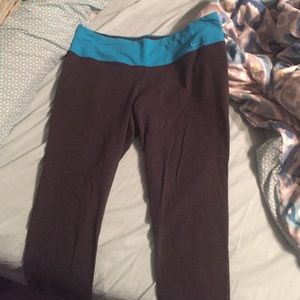 Nike cropped leggings!
