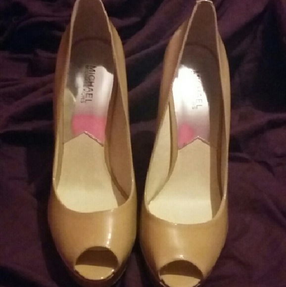 Michael Kors Peep Toe Pumps