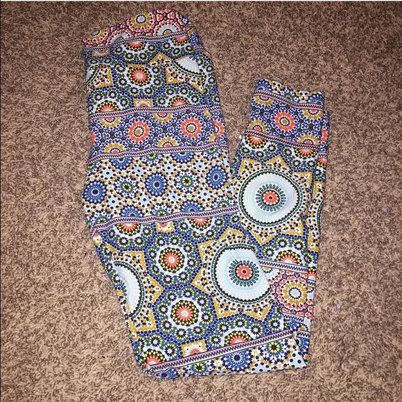 Lularoe leggings!