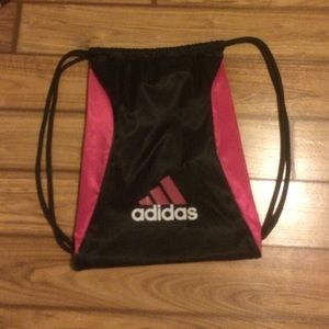 Adidas cinch bag