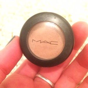 MAC eyeshadow