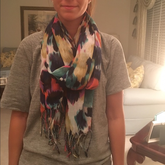 Multi-color Scarf - Picture 4 of 4