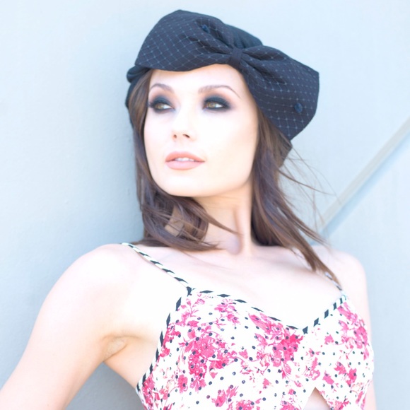 Borderline hat - Picture 3 of 4