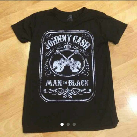 Johnny Cash T-Shirt Size Large