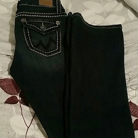 Boot cut jeans