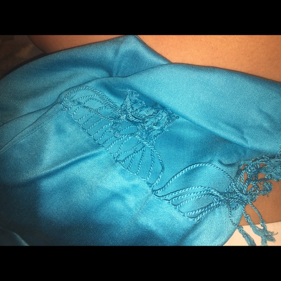 Blue Scarf - Picture 3 of 4