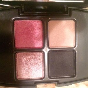 eyeshadow palette