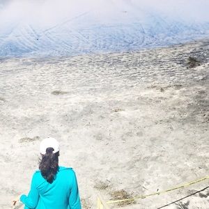 Meet your Posher, Wagma