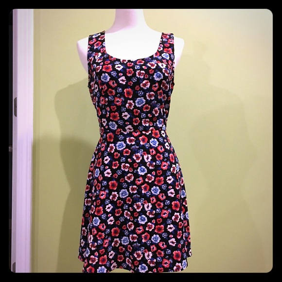 Forever 21 red blue floral skater dress NWT