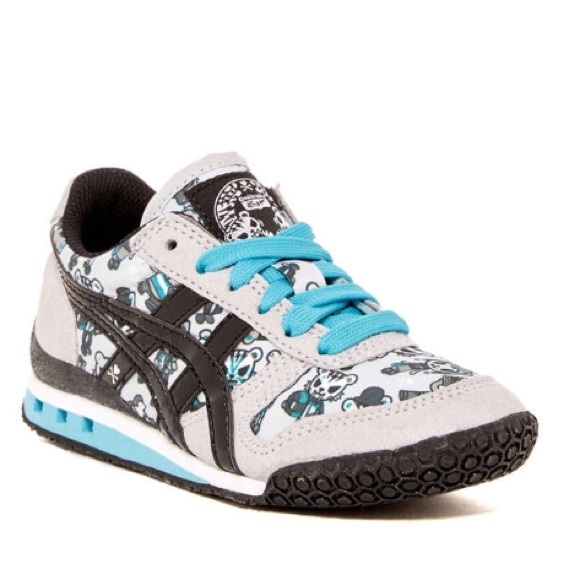 Asics Other - Last night 🦄 HP 8/31💙Asics Ultimate 81 SNEAKER