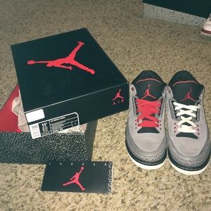 Air Jordan 3 Retro Stealth