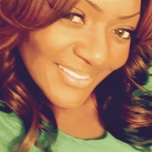 Meet your Posher, Sherita