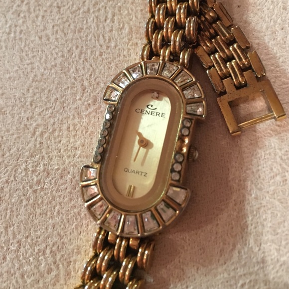 CENERE GOLD TONED W/CRYSTAL EMBELLISHED FACE WATCH - Picture 2 of 4