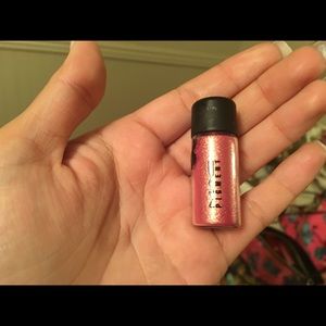 MAC pigment in Rose -barely used