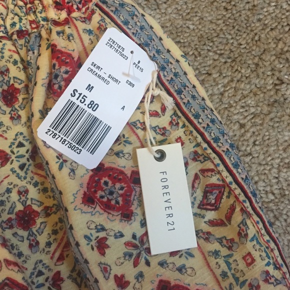 Forever21 printed skirt - Picture 2 of 4