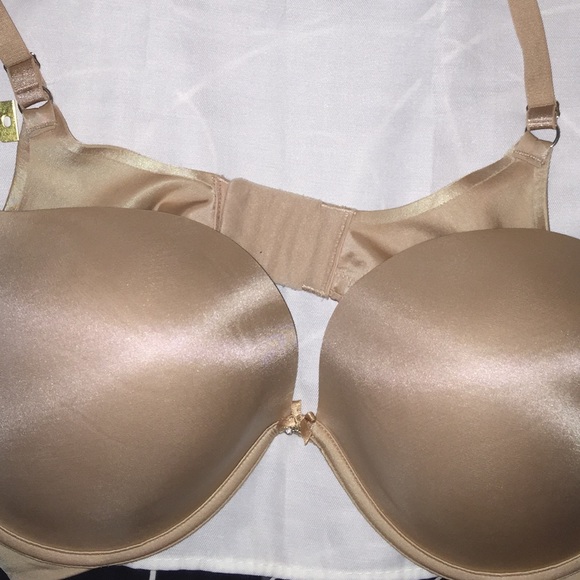 Victoria's Secret Padded Plunge Underwire 38D Bra