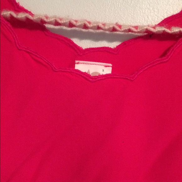 Pink Blouse with Scalloped Edges - Picture 2 of 3