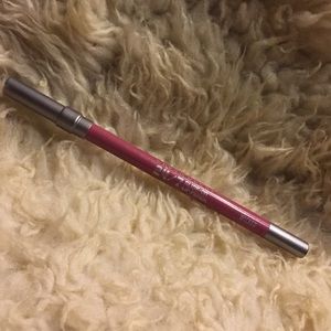 'Wicked' - 24/7 Glide on Lip Pencil