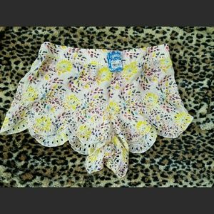 NWT Free People high waist floral cut out shorts
