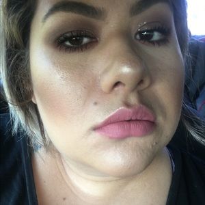 Meet your Posher, Vanessa