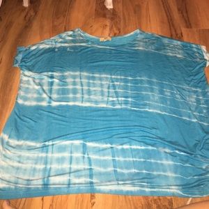 Blue tye dye piko top