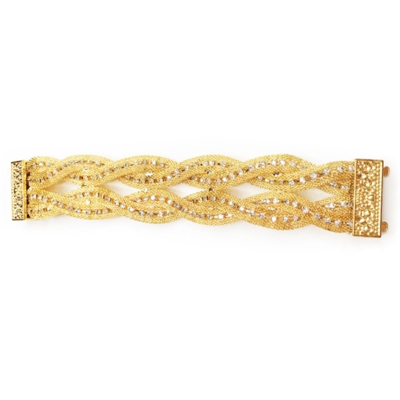 New Mesh & Rhine Magnet Bracelet from NY&CO! - Picture 2 of 4