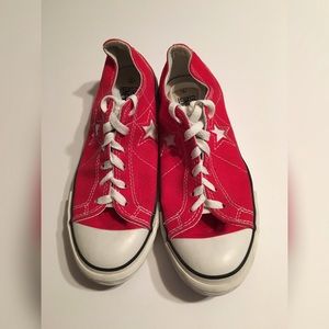 Converse One Star Sneakers