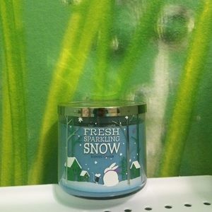 Fresh Sparkling Snow B&BW candle