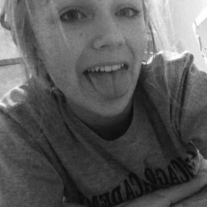 Meet your Posher, Monica