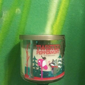 Twisted peppermint B&BW candle