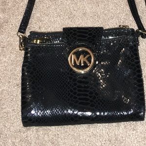 Michael Kors cross bady