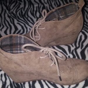 Wedge booties