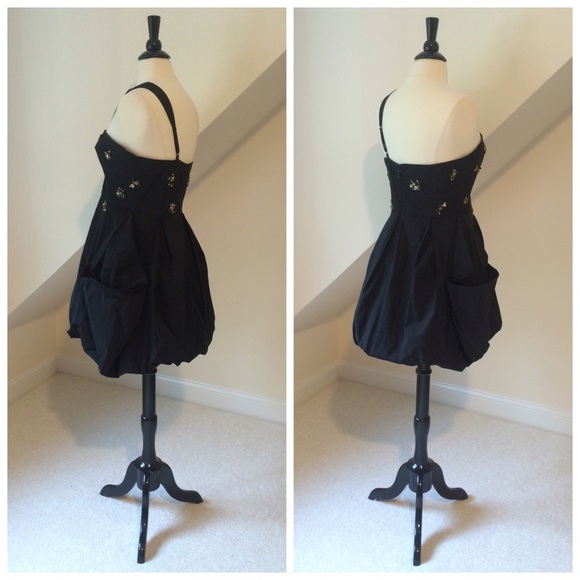 ❌❌❌❌ 🎉HP🎉 BCBGMaxAzria Party Dress - Picture 4 of 4