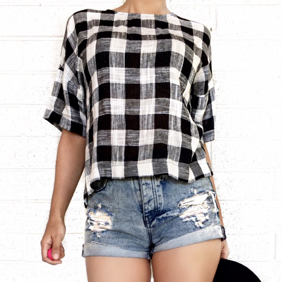 Zara Tops - Zara checkered linen top