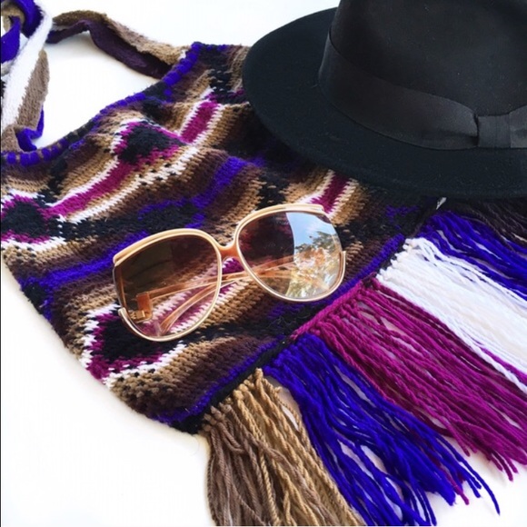 Vintage knit fringe bag - Picture 3 of 4