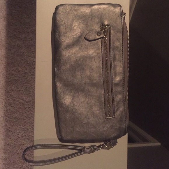 Cache wristlet - Picture 2 of 3