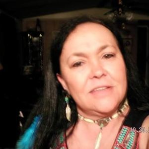 Meet your Posher, Connie