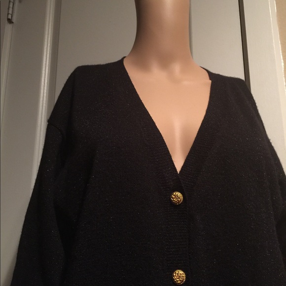 Sparkly top - Picture 2 of 5