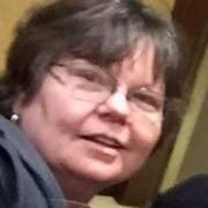 Meet your Posher, Edith