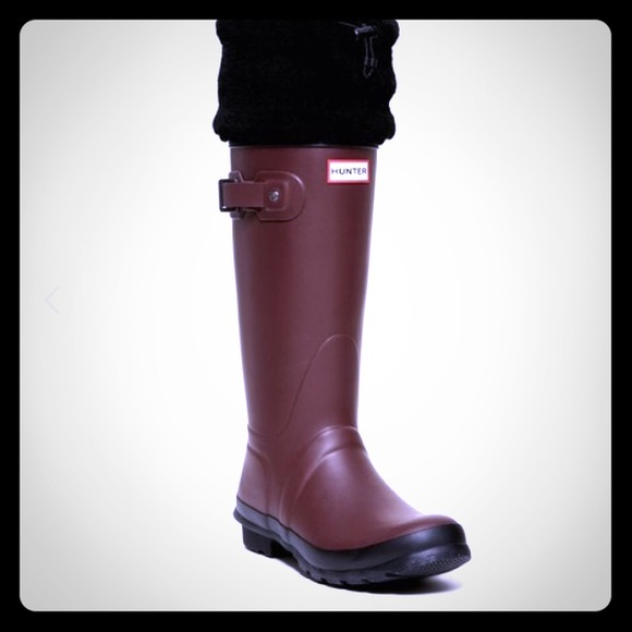 NIB Original Tall Genuine Shearling Cuff Boot