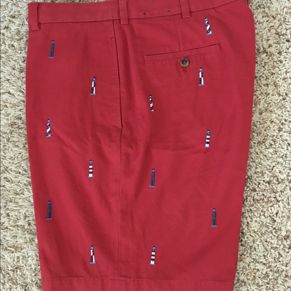 Great Condition Mens Brooks Brothers Shorts - 36