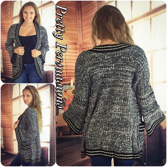 NWT Black & White Striped Bell Sleeve Cardigan - Picture 8 of 8