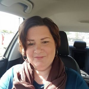 Meet your Posher, Holly